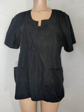 Peaches Uniforms Black Empire Waist Scrub Top XS